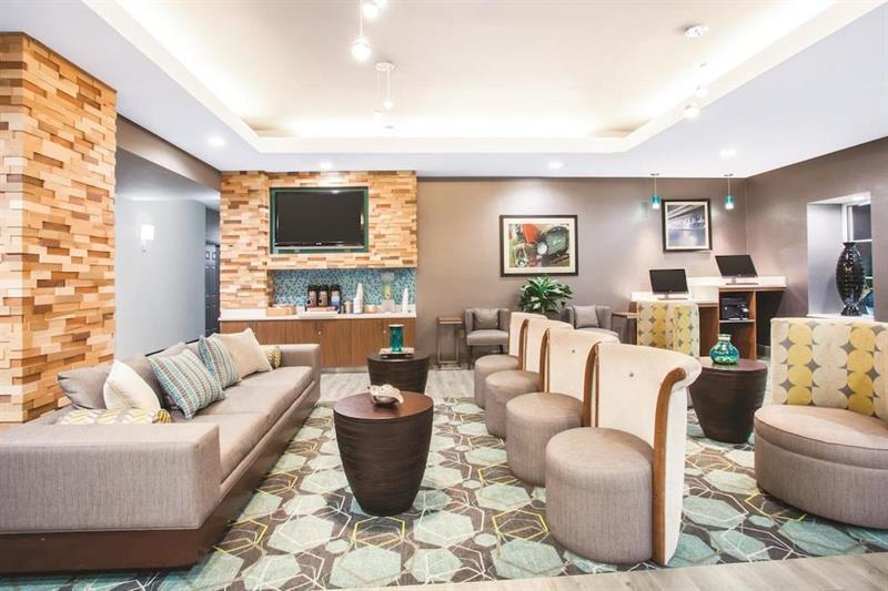 City Express By Marriott דולות' מראה חיצוני תמונה